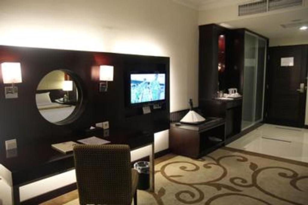 Grand Basko Hotel Padang  Exterior foto