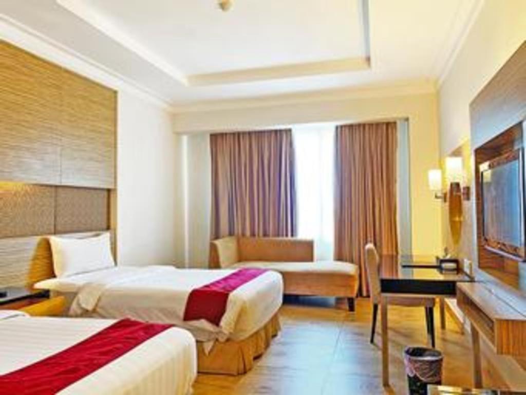 Grand Basko Hotel Padang  Exterior foto